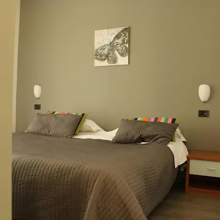 Royal House Aparthotel