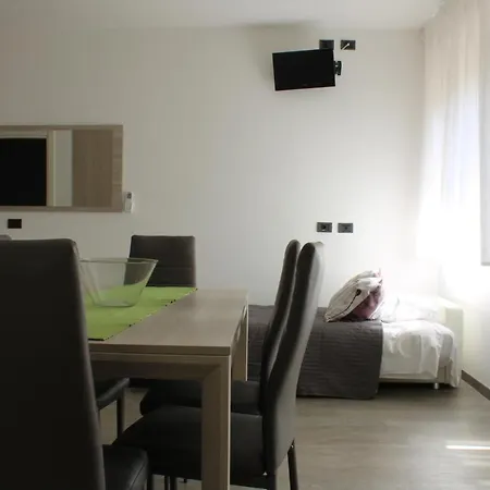 Aparthotel Royal House Riva del Garda