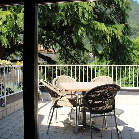 Royal House Aparthotel