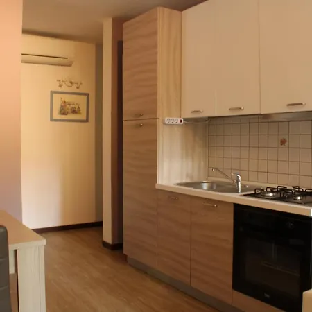 Aparthotel Royal House Riva del Garda