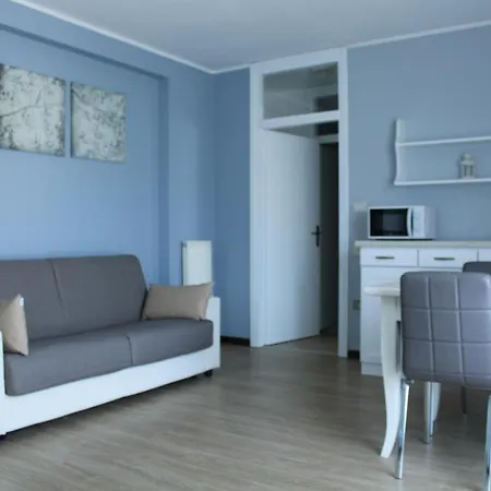 Aparthotel Royal House
